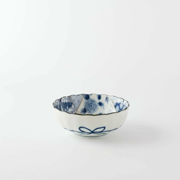 日本製 美濃燒 藍友禪菊形小鉢10.5cm | 沙拉碗 小菜碗 日式風格 職人手作
