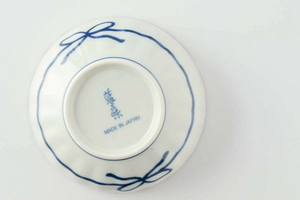 日本製 美濃燒 藍友禪菊形小鉢10.5cm | 沙拉碗 小菜碗 日式風格 職人手作