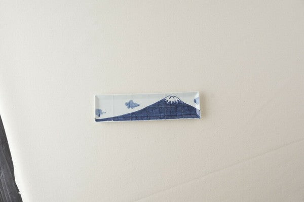 日本製 伊萬里燒 富士山長盤 | 魚盤 刺身盤 生魚片盤