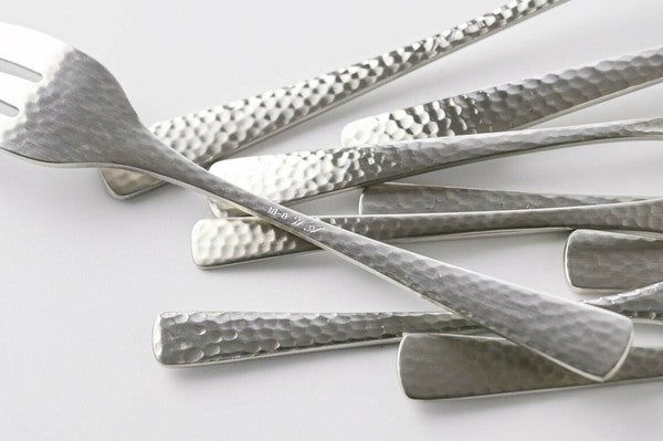 日本製 佐藤金屬 SALUS 槌目布丁湯匙 | 冰淇淋匙 甜點匙 布丁匙 不鏽鋼 燕三条 日本餐具 湯匙