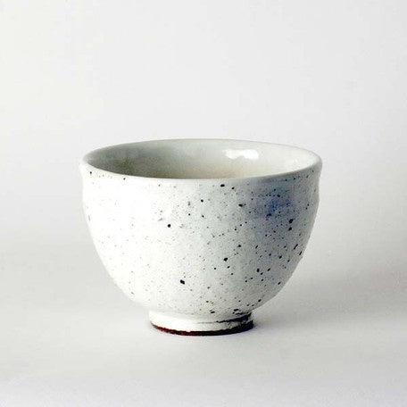 日本製 六魯 粉引陶瓷煎茶杯子 120ml|白色 陶瓷杯 日式茶杯 - 富士通販