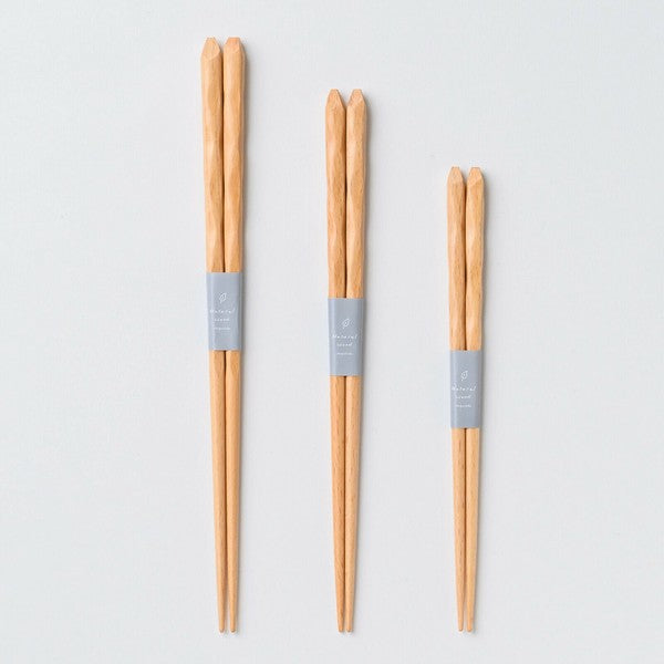 日本製 山毛櫸手工雕刻親子筷子 三款尺寸 | 環保筷 天然木筷 公筷 日式風格