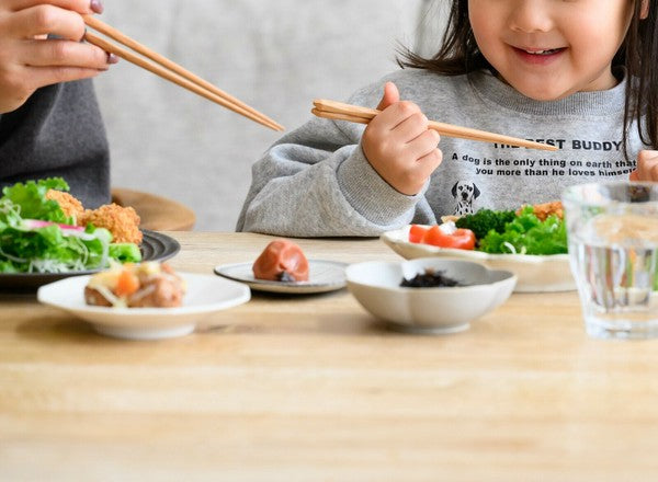 日本製 山毛櫸手工雕刻親子筷子 三款尺寸 | 環保筷 天然木筷 公筷 日式風格