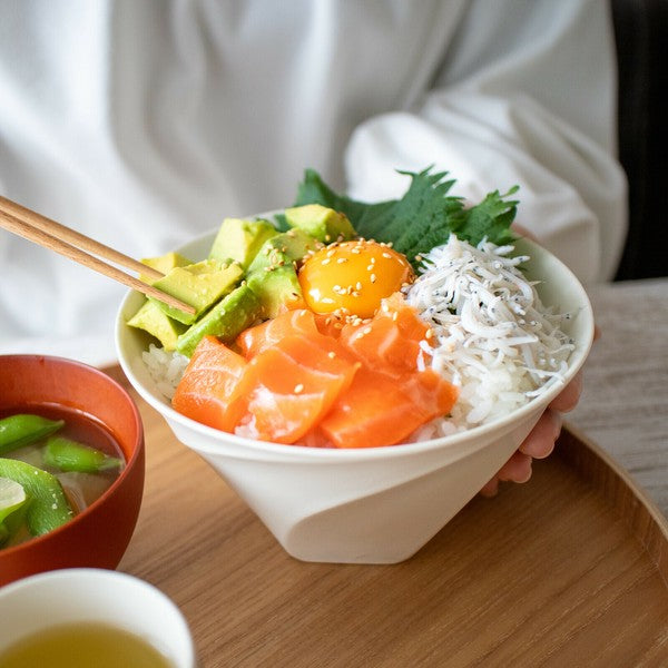 日本製 美濃燒 Tordu 曲線丼飯碗 三色 | 深碗 湯碗 大碗 蕎麥麵碗