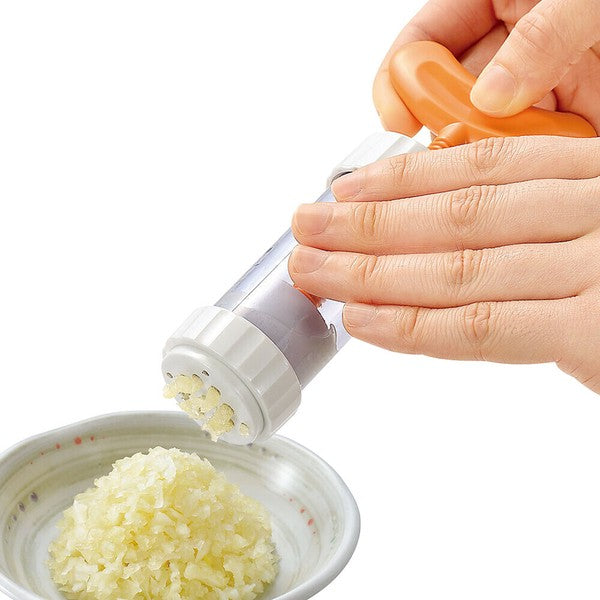 日本製 下村工業 旋轉壓蒜器 | 壓碎器 蒜泥 絞蒜器 搗蒜器 壓蒜神器