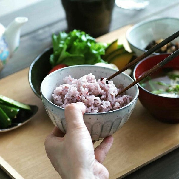 日本製 見谷陶器 粉引刻紋飯碗 兩色 | 小碗 飯碗 陶瓷碗 日本碗 夫妻碗 owl飯碗