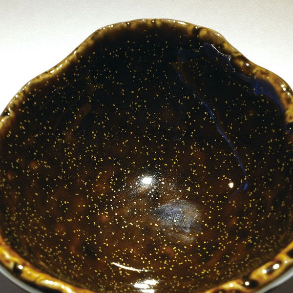 日本製 美濃燒 不規則三腳小碟 | 銀河系小碟 陶瓷醬料碟 小菜碟 裝飾盤 飾品盤