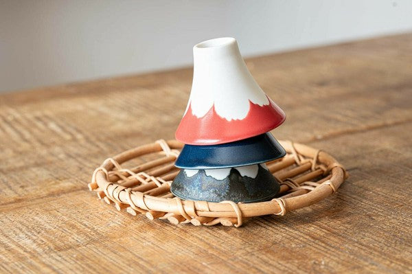 日本製 美濃燒 三色富士山清酒杯 | 日式酒具 清酒杯 小酒杯 品茗杯