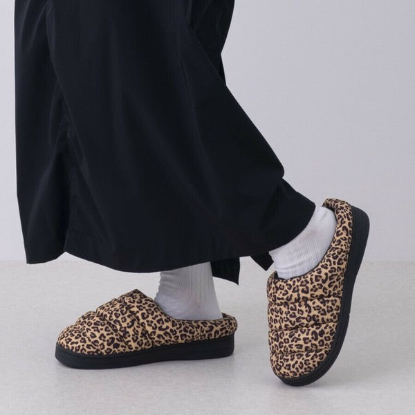 日本直送 內刷毛 保暖羽絨拖鞋 四色 | 莫卡辛鞋 懶人拖鞋 保暖 防寒 戶外 室內拖鞋 毛毛拖