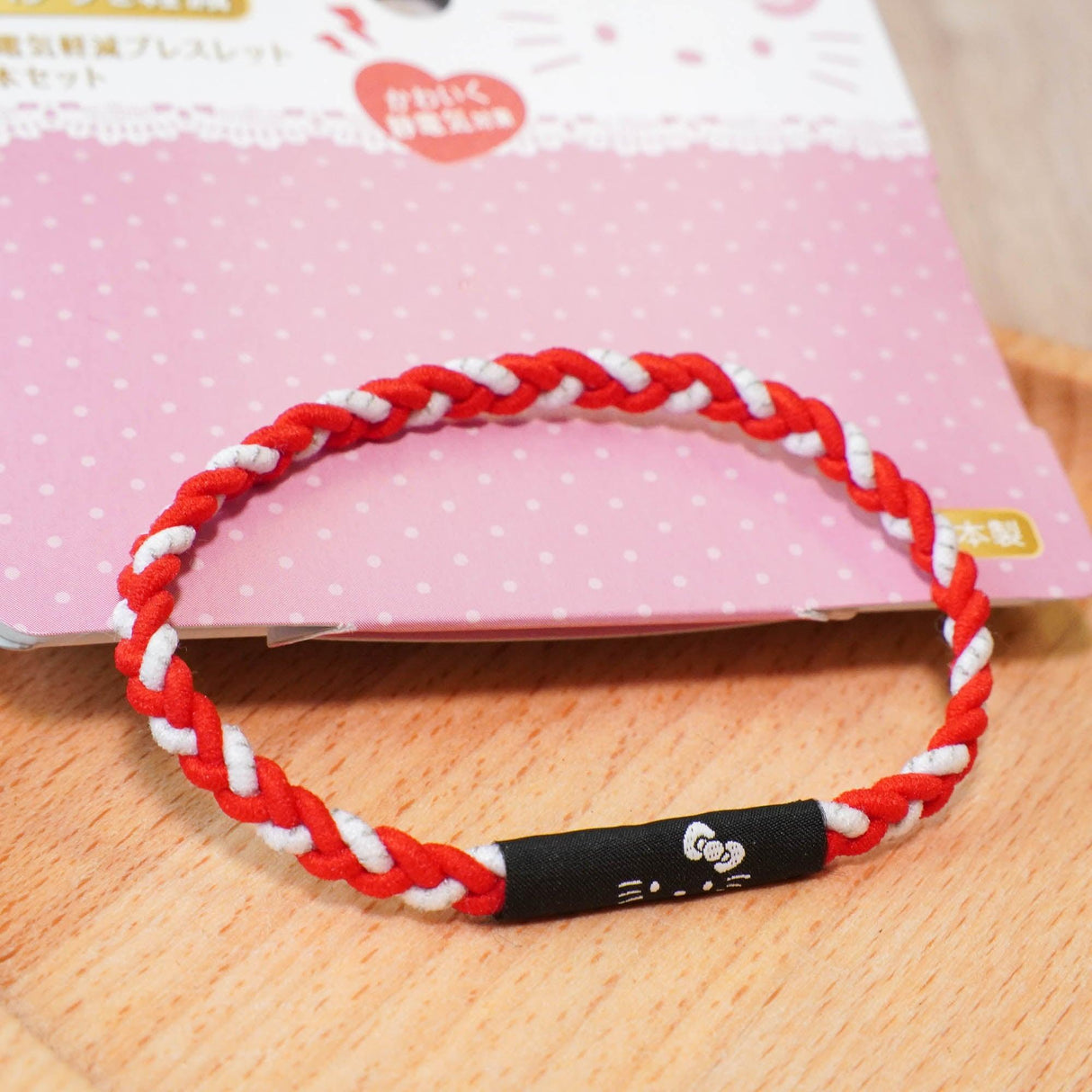 日本製 三麗鷗 凱蒂貓 抗靜電手環3入組|靜電手環 防靜電 飾品 - 富士通販