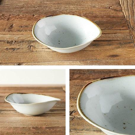 日本製 美濃燒 白色綠邊橢圓碗|陶瓷碗 咖哩碗 甜湯碗 380ml - 富士通販