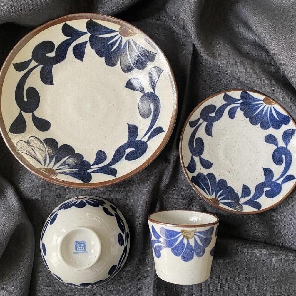 日本製 藍彩唐草餐盤|前菜 炸物 點心 甜點 麵包 沙拉盤 - 富士通販