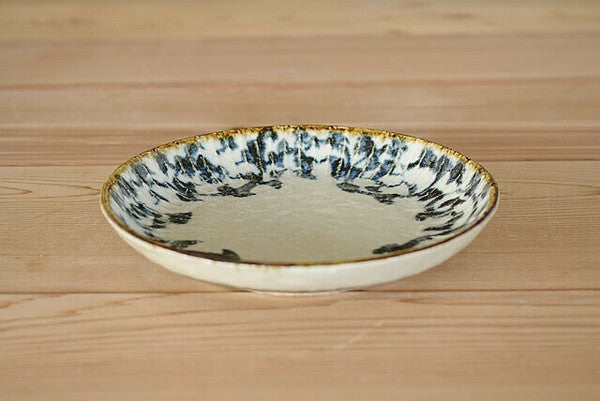 日本製 美濃燒 民芸錆十草深盤 | 沙拉盤 湯汁料理盤 彩釉雕紋 日式手作餐盤