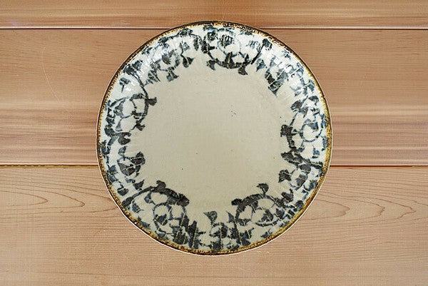 日本製 美濃燒 民芸錆十草深盤 | 沙拉盤 湯汁料理盤 彩釉雕紋 日式手作餐盤