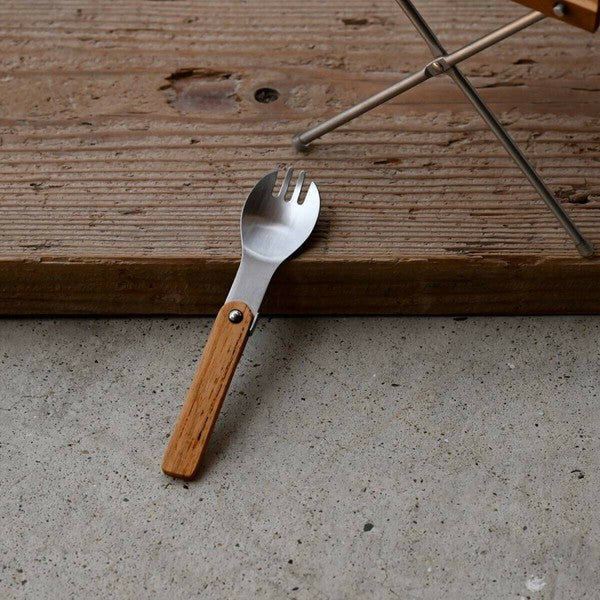 日本製 Flat Green 攜帶式木柄不鏽鋼兩用叉匙 | 不銹鋼 木柄叉匙 露營餐具