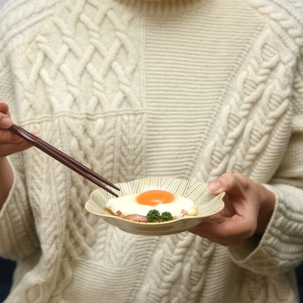 日本製 波佐見燒 natural69 粉引花型餐盤 | 陶瓷盤 餐盤 日式餐盤 淺盤