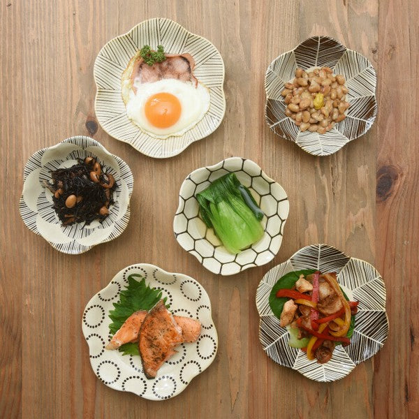 日本製 波佐見燒 natural69 粉引花型餐盤 | 陶瓷盤 餐盤 日式餐盤 淺盤