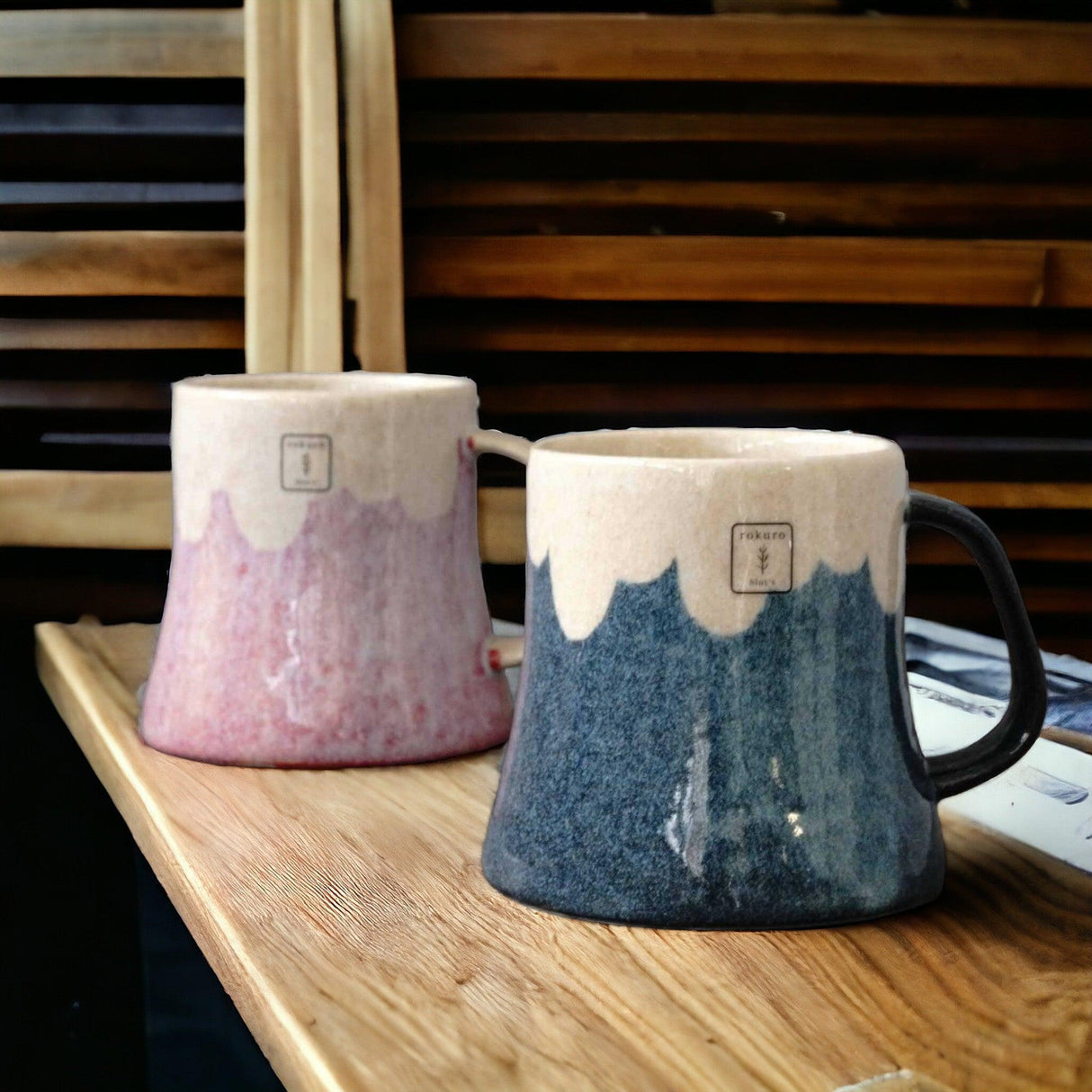 日本製 Rokuro Blut's 六魯 美濃燒富士山馬克杯 對杯禮盒組|粉色 藍色 250ml