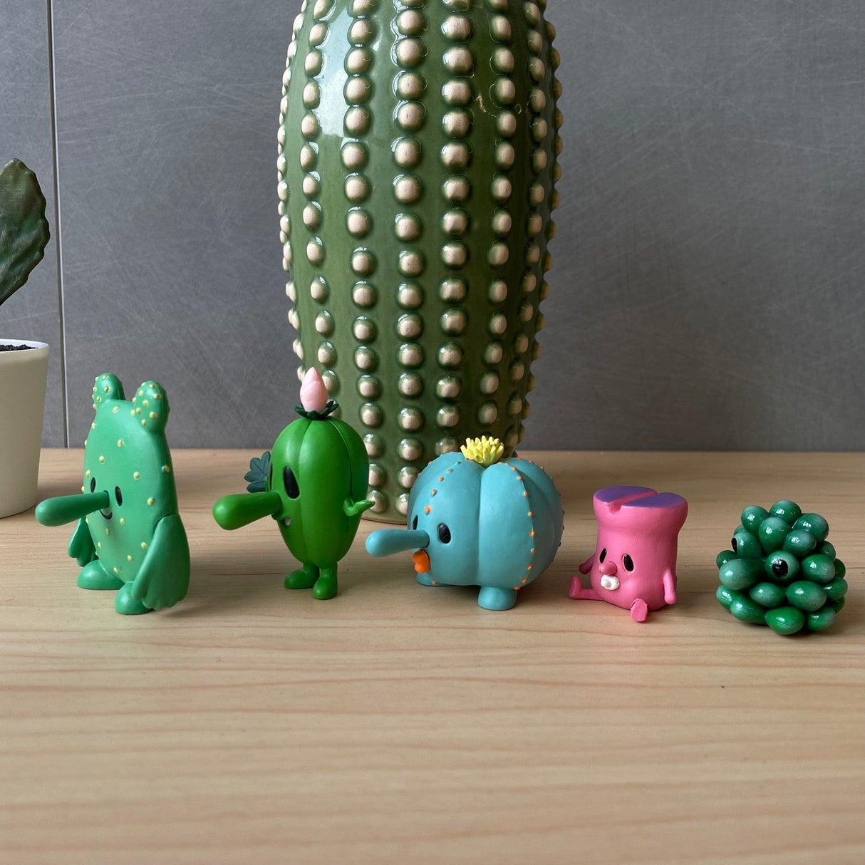 日本 熊貓之穴 仙人掌公仔 扭蛋|多肉植物 蛋糕裝飾 盆栽裝飾 - 富士通販