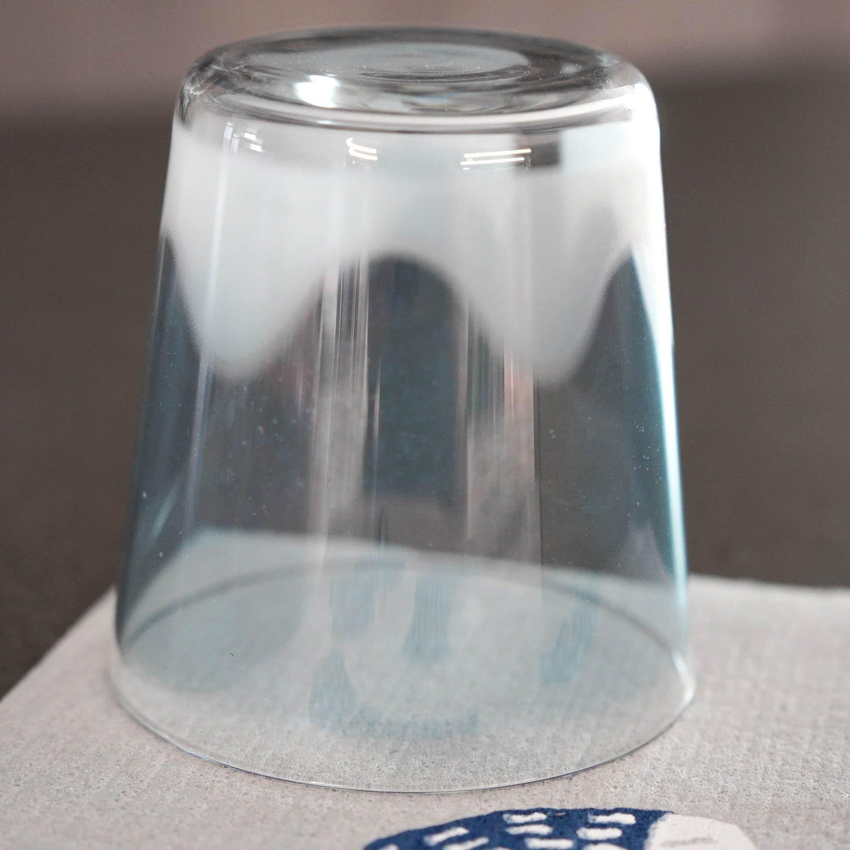 【ADERIA】百年玻璃工藝品牌 日本製富士山玻璃杯 | 粉紅 | 藍色 共兩色可選 - 富士通販