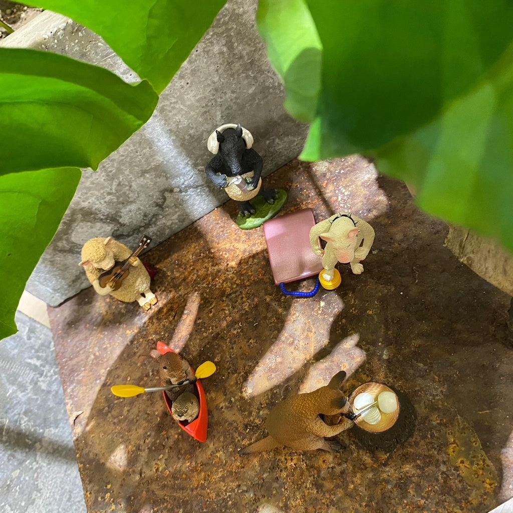 日本 朝隈俊男 animal camp 露營動物4 扭蛋 公仔|水獺 袋鼠 馬來貘 綿羊 牛頭梗 賤狗 - 富士通販