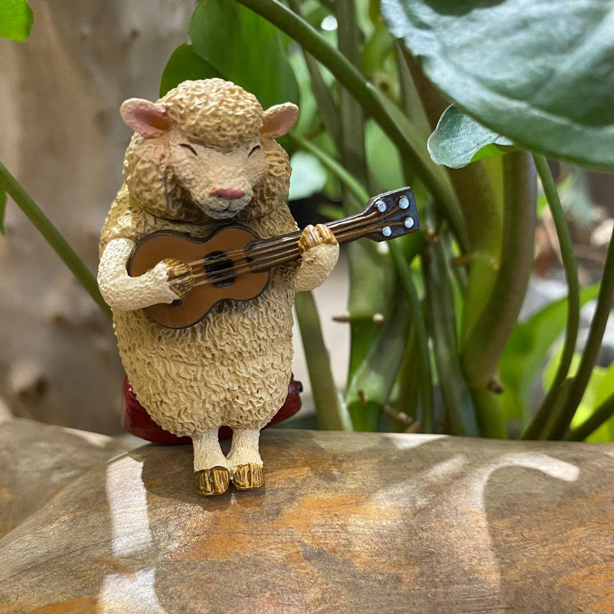 日本 朝隈俊男 animal camp 露營動物4 扭蛋 公仔|水獺 袋鼠 馬來貘 綿羊 牛頭梗 賤狗 - 富士通販