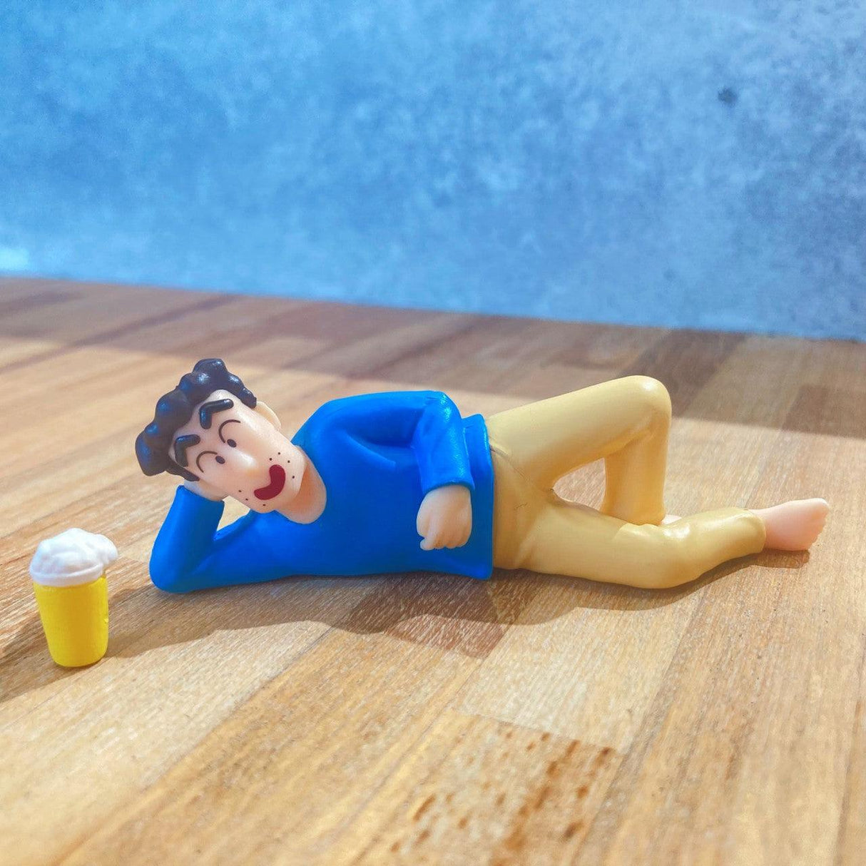 日本萬代 BANDAI 蠟筆小新野原一家團聚公仔|蠟筆小新 美冴 小白 廣志 小葵 扭蛋 - 富士通販