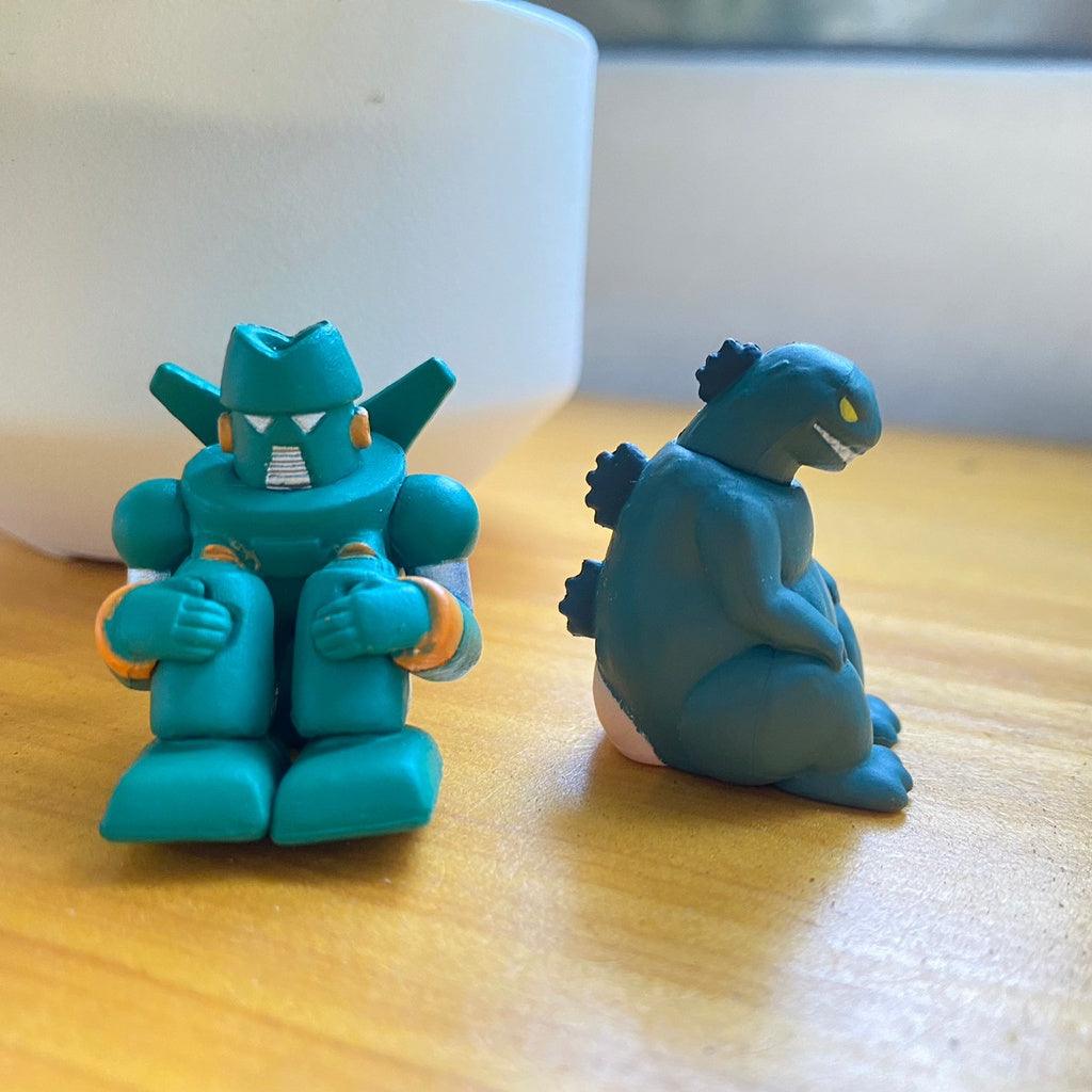 日本 BANDAI 萬代 蠟筆小新 等待公仔P4|扭蛋 蛋糕裝飾 公仔 - 富士通販