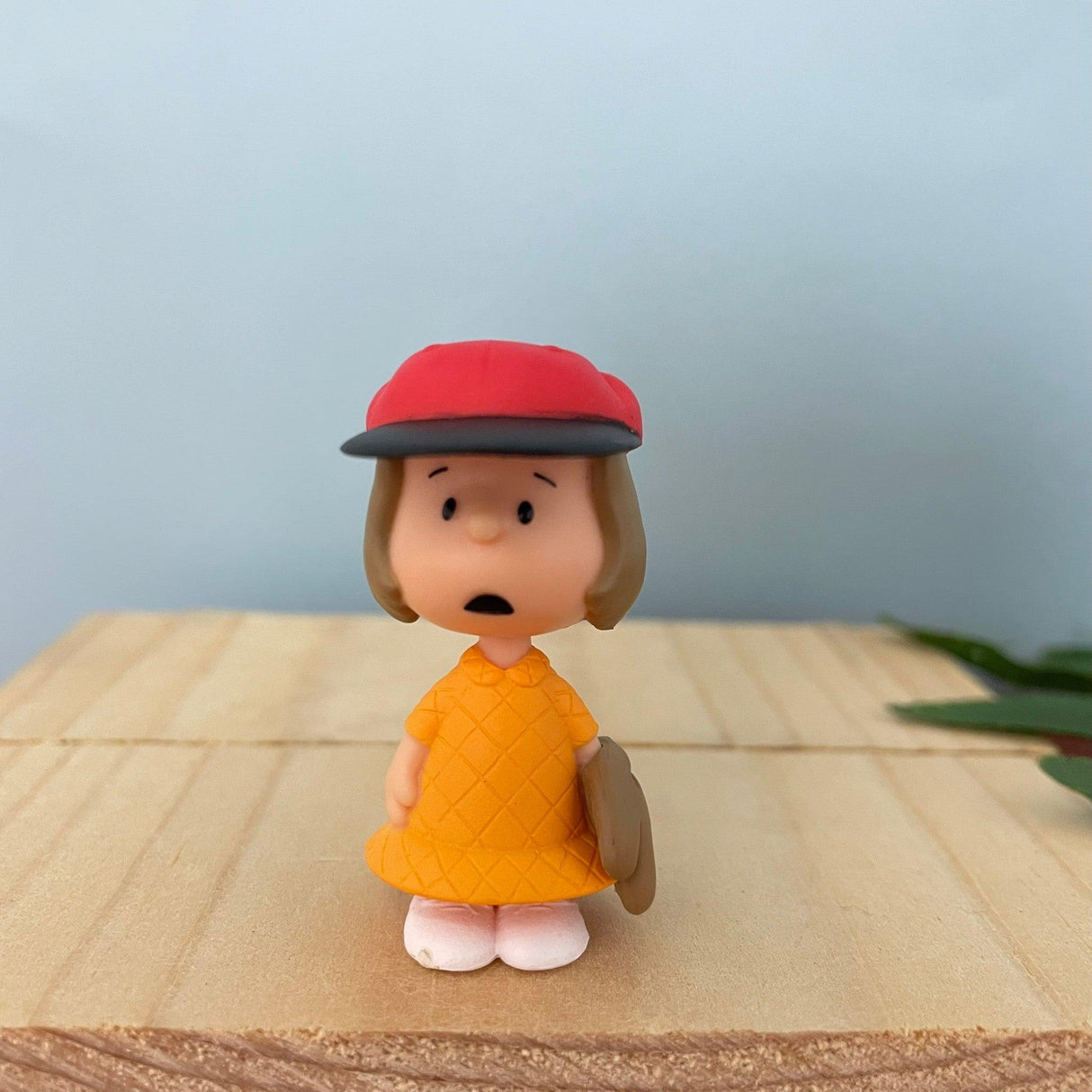 日本 BANDAI 萬代 史努比排隊公仔P4|史努比扭蛋 扭蛋 轉蛋 公仔 - 富士通販