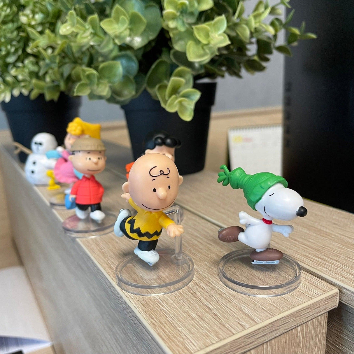 日本 BANDAI 萬代 史努比 排隊扭蛋P5|史努比公仔 蛋糕裝飾 - 富士通販