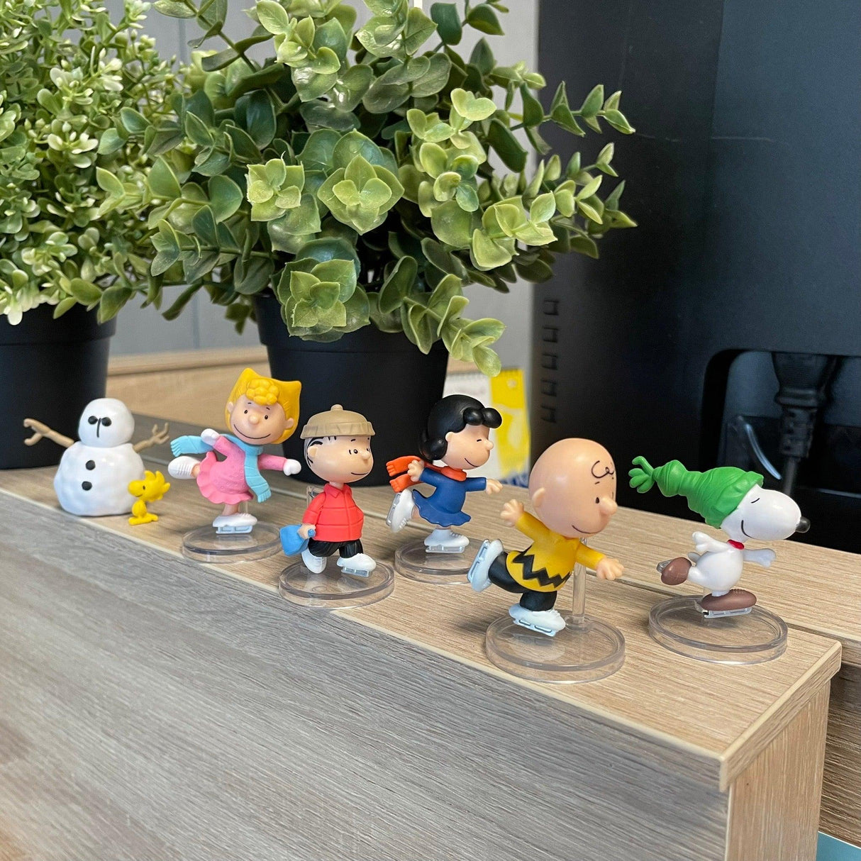 日本 BANDAI 萬代 史努比 排隊扭蛋P5|史努比公仔 蛋糕裝飾 - 富士通販