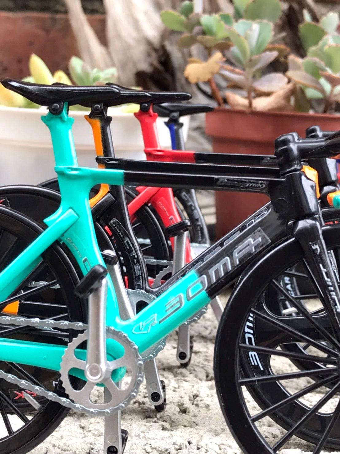 日本 BOMA 競速單車模型 SWOOP TRK 扭蛋|共四款 - 富士通販