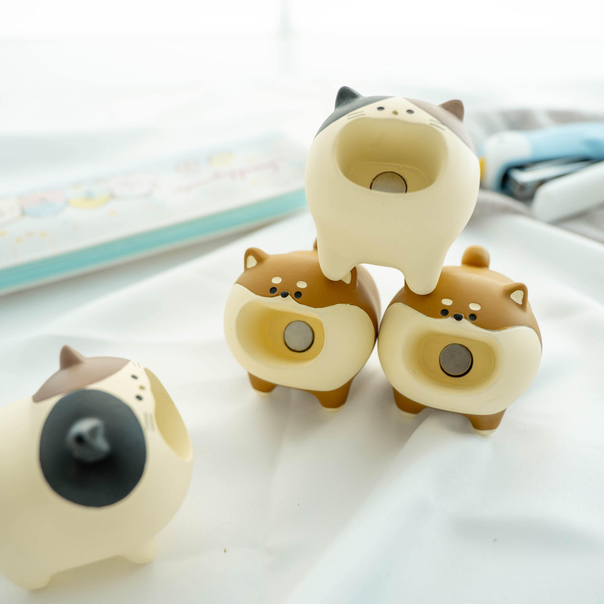 DECOLE迴紋針收納動物公仔|柴犬、三色貓,貓奴狗奴必備 - 富士通販