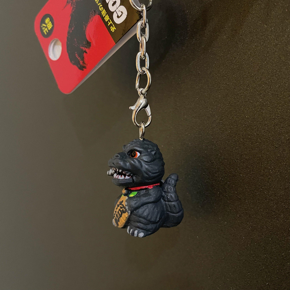 日本直送 正版Godzilla哥吉拉背鰭磁鐵 哥吉拉鑰匙圈|強力磁鐵掛勾 鑰匙 千禧 基多拉 黑多拉 - 富士通販