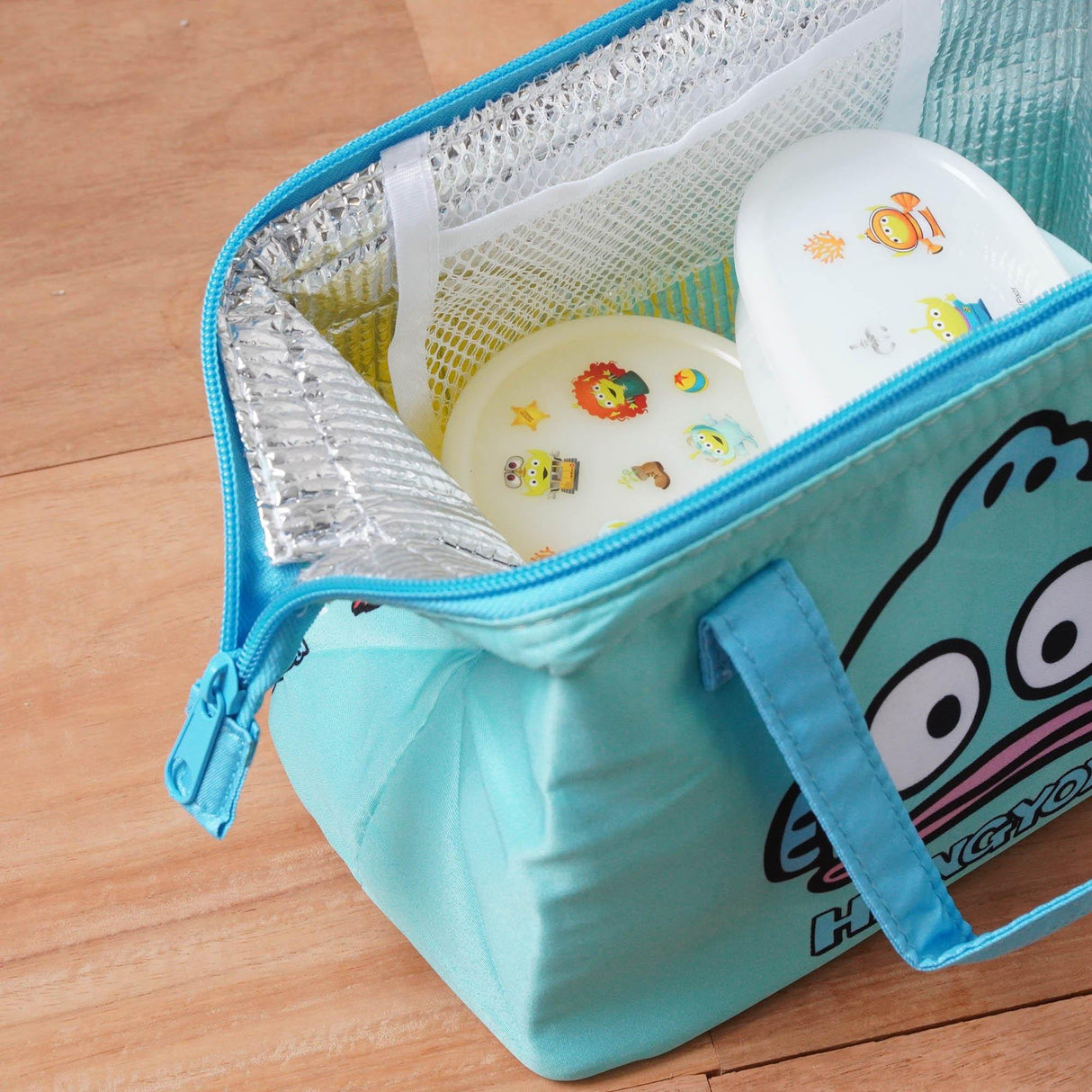 日本 三麗鷗 人魚漢頓Hangyodon藍色便當袋|保冷保溫袋 水怪 兒童餐袋 含內袋 - 富士通販