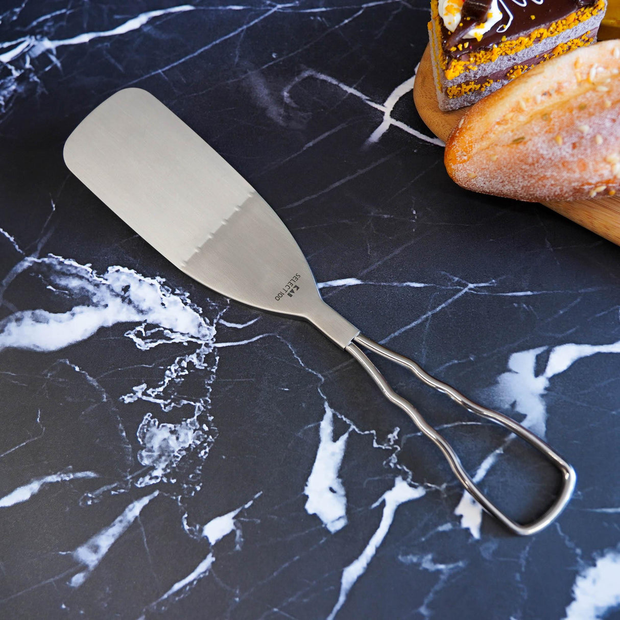 KAI貝印細扁型不鏽鋼鍋鏟|輕薄彈力,好翻好炒 - 富士通販