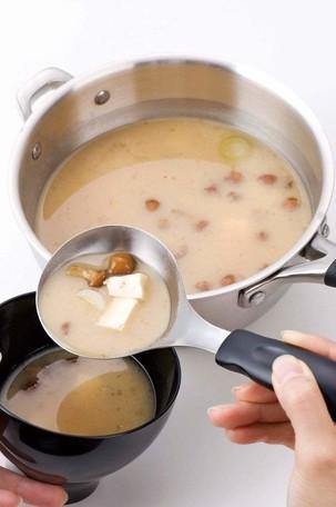 日本KAI貝印不鏽鋼短柄湯勺湯匙|多功能耐用餐具廚具 - 富士通販