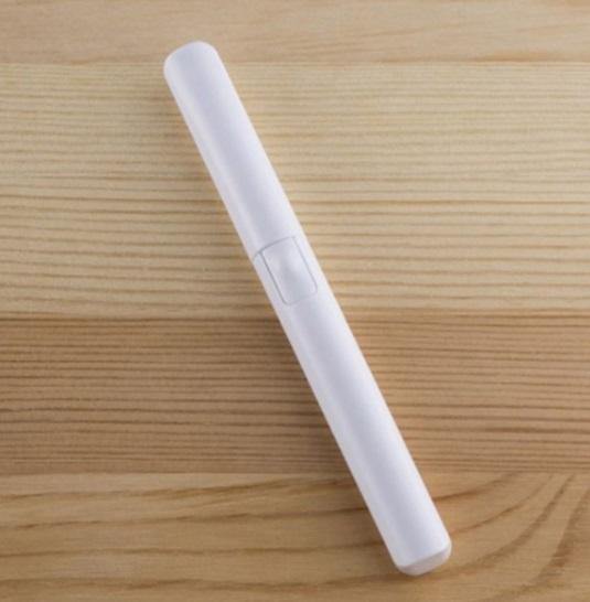 日本原裝KAI貝印發光掏耳棒|比一般黃光再亮了3倍的LED白光設計 - 富士通販