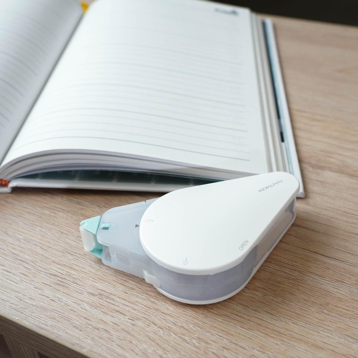 國譽好黏便利貼,一分鐘內可重覆黏貼|KOKUYO GLOO 立可貼、豆豆貼 - 富士通販