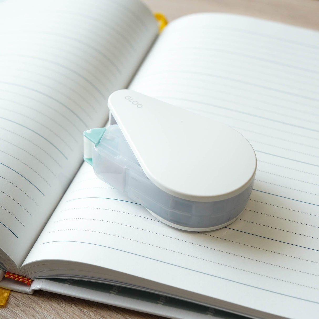 國譽好黏便利貼,一分鐘內可重覆黏貼|KOKUYO GLOO 立可貼、豆豆貼 - 富士通販