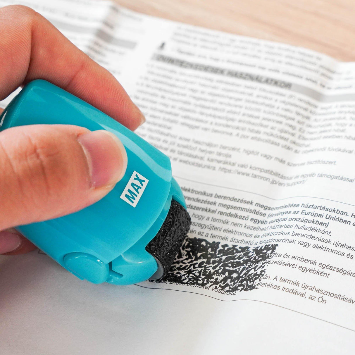 日本MAX個人資料保護章兼差信刀|藍色款保護個資 補充帶 - 富士通販