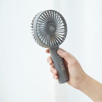 日本 MOZ麋鹿 手持充電式風扇|附掛繩|底座-四色可選 - 富士通販