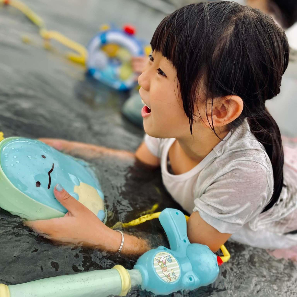 角落生物背包水槍 | 附水箱,療癒消暑 - 富士通販
