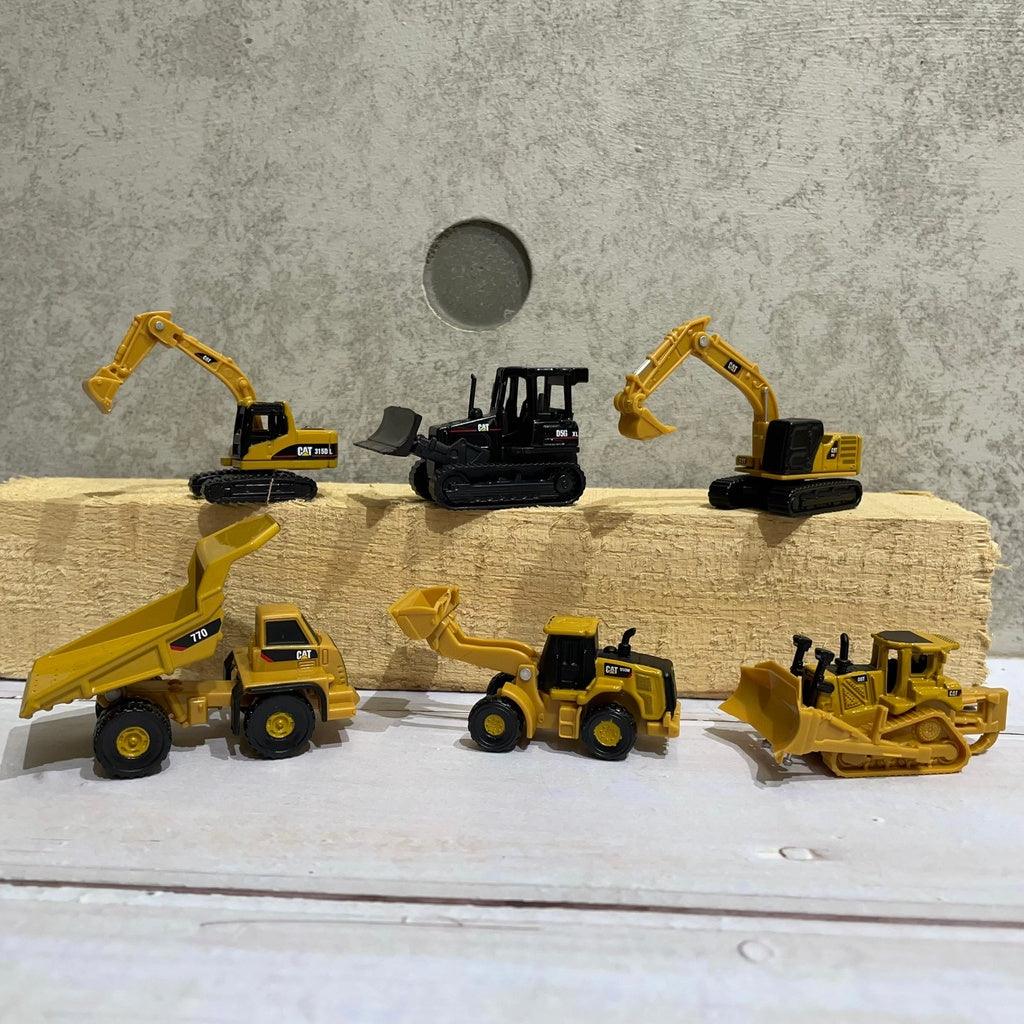 日本 PLATZ CAT公認 可動式工程車 |扭蛋 轉蛋 玩具車 擺飾 - 富士通販