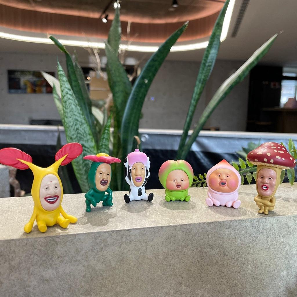 日本 Qualia 醜比頭坐姿公仔|日本扭蛋 療癒小物 擺飾 - 富士通販