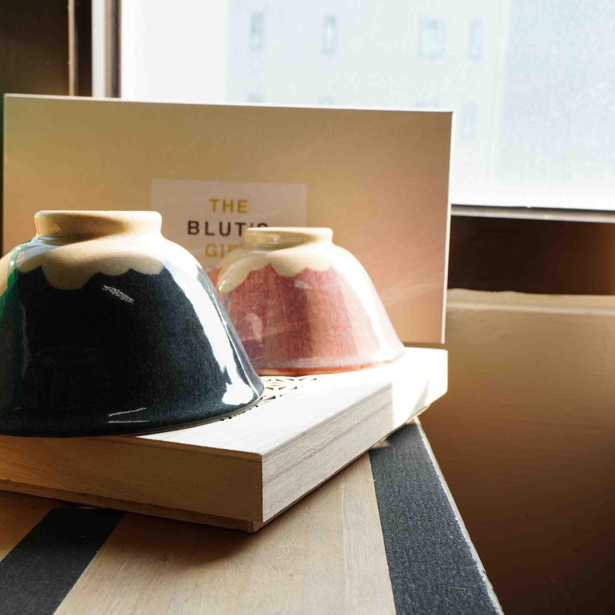 日本製 Rokuro Blut's 六魯 富士山 飯碗|陶瓷碗 餐碗 對碗 - 富士通販