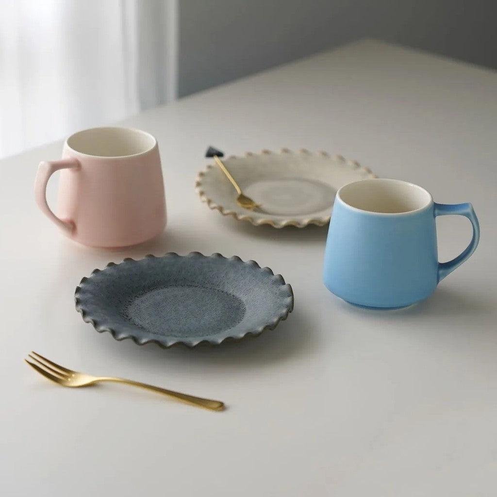 日本製 Tojiki Tonya 美濃燒 復古波浪盤 | 甜點盤 蛋糕盤 咖啡廳 下午茶