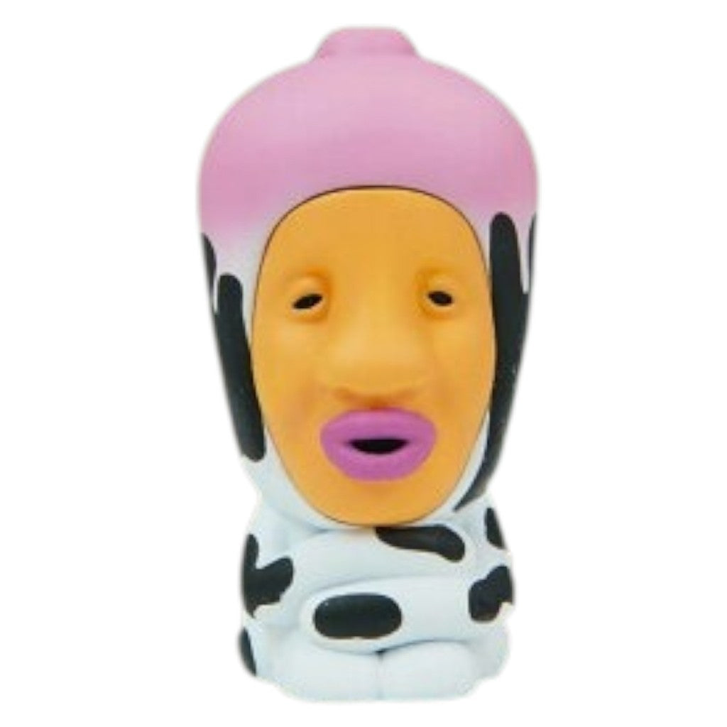 日本 Qualia 醜比頭軟膠公仔 | 扭蛋 醜萌 屁桃