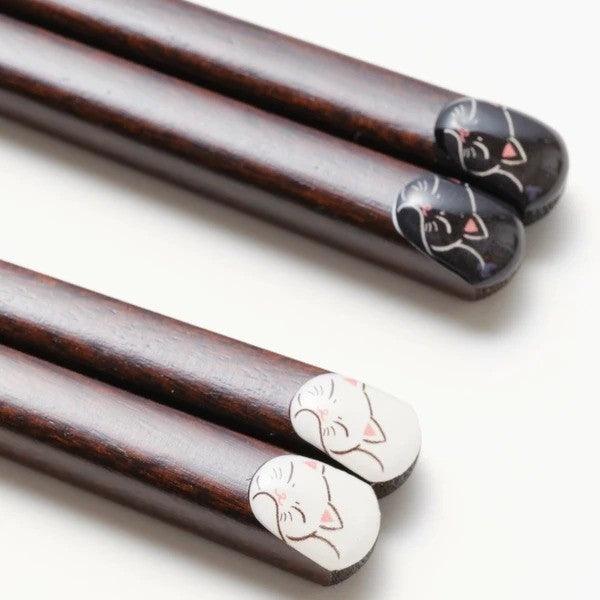 日本製 若狭塗 貓咪造型 對筷禮盒|對筷 筷架 筷子 - 富士通販