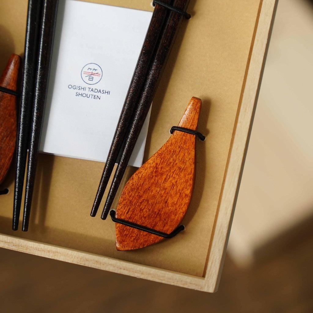 日本製 麻葉 對筷 筷架 禮盒組|筷子 日本筷子 入厝禮物 結婚禮物 - 富士通販